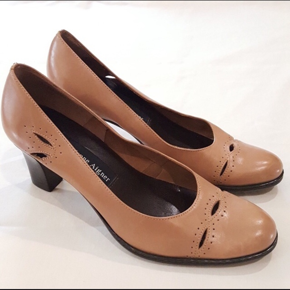 Etienne Aigner beautiful heels